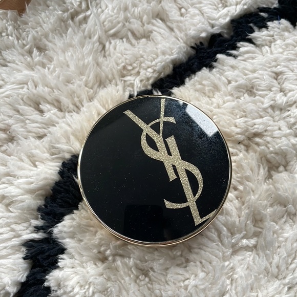 Yves Saint Laurent CUSHION FOUNDATION / CASE only - Picture 3 of 10